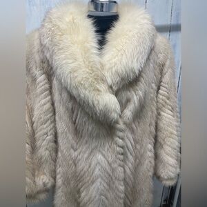 Vintage Luxurious Mink Fur Coat
